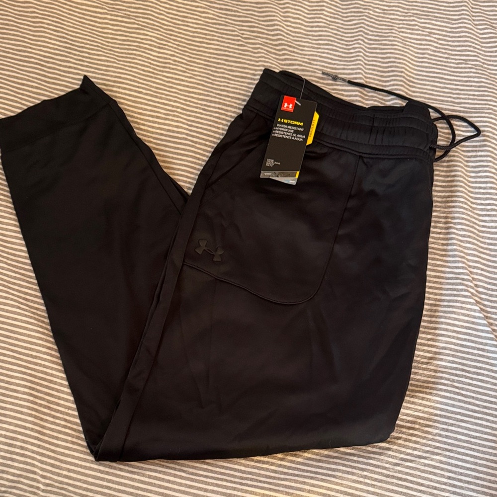 Under Armour UA Storm women’s joggers